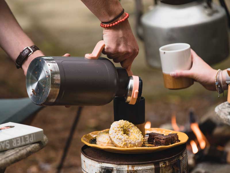 kaffee beim camping mit campooz